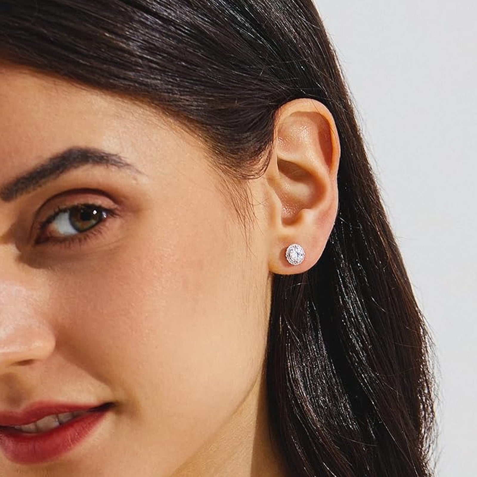 Moissanite Round Stud Earrings - Close-up Detail